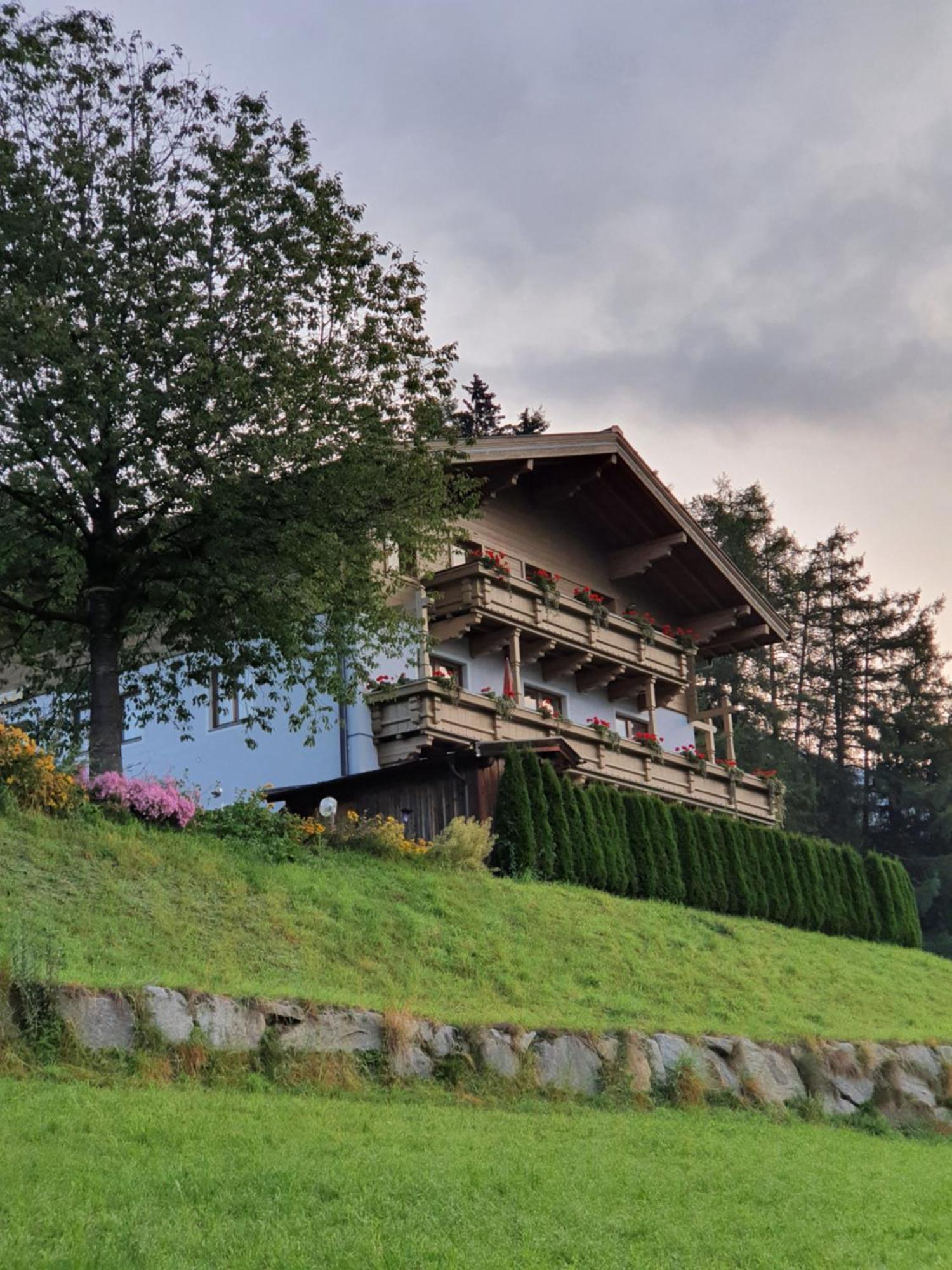 Pension Schlossberg Mittersill Exteriör bild