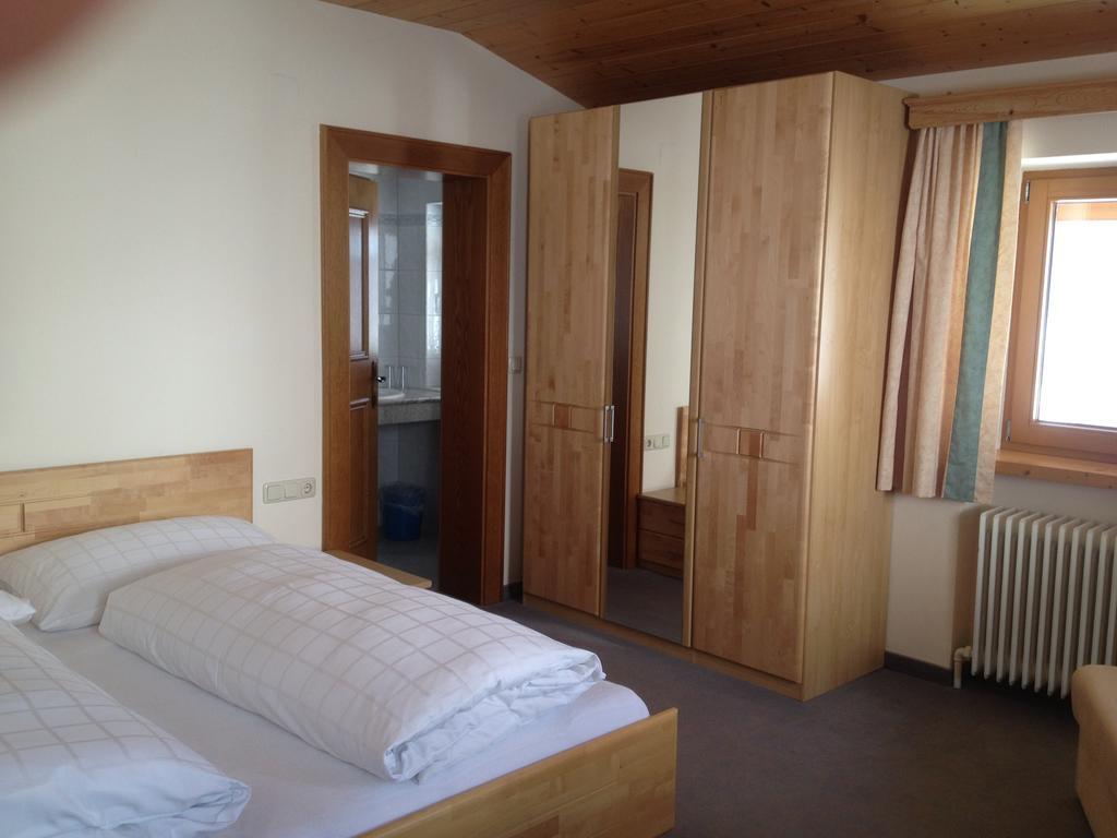 Pension Schlossberg Mittersill Rum bild