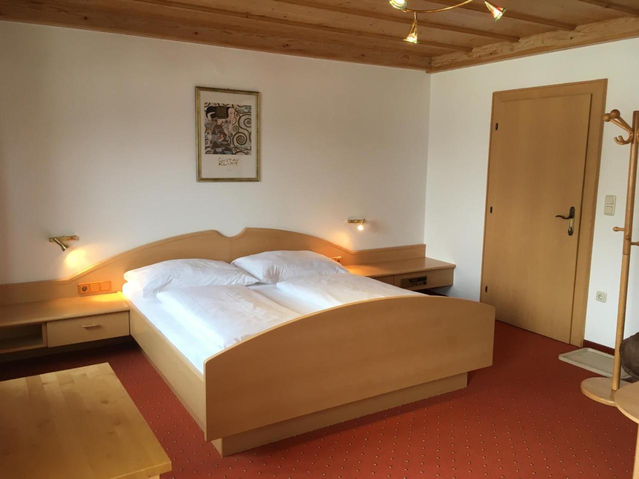 Pension Schlossberg Mittersill Exteriör bild